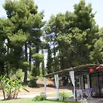 Terry Land Village Hébergement de vacances Kardamas
