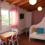 Terry Land Village * Kardamas