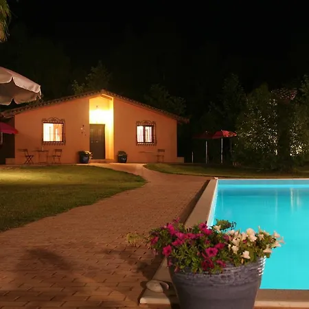 Terry Land Village Kardamas