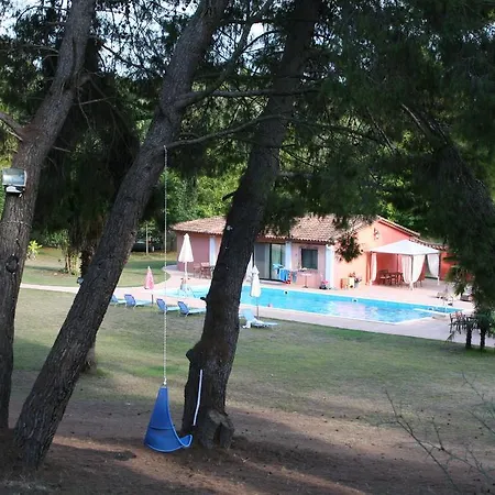 Сasa de vacaciones Terry Land Village