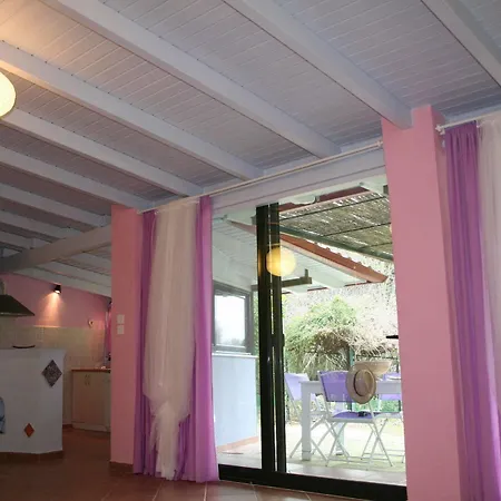 Terry Land Village * Kardamas