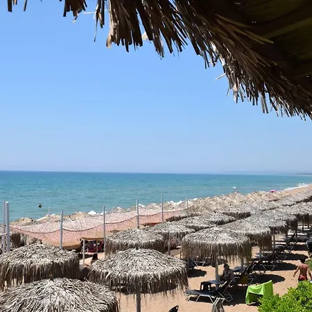 Terry Land Village Сasa de vacaciones Kardamas