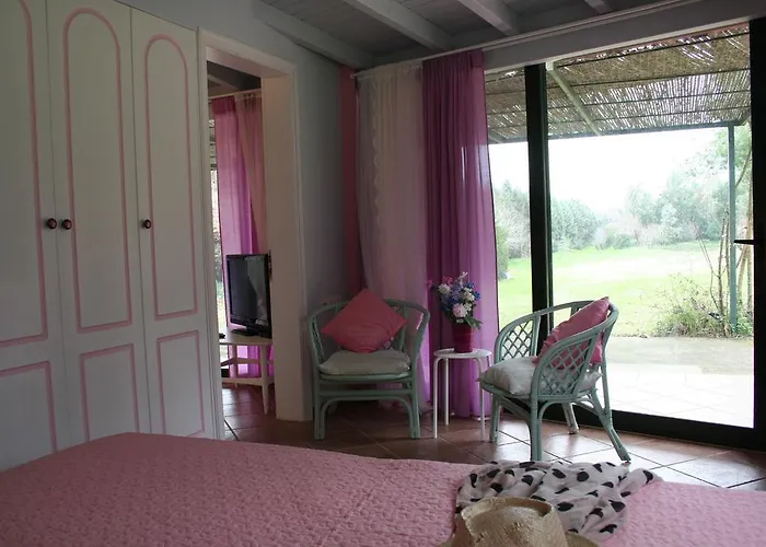 Terry Land Village * Kardamas