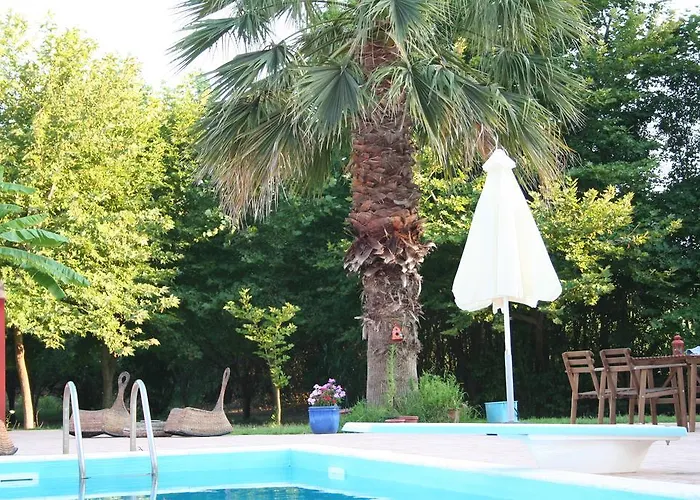 Terry Land Village Сasa de vacaciones Kardamas